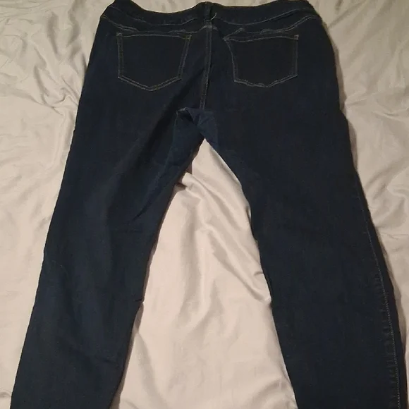 Torrid Blue Skinny Jeans Classic Denim - Picture 2 of 3